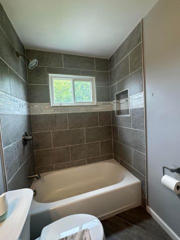 517 Clarion Street, Vienna Twp, MI 48420