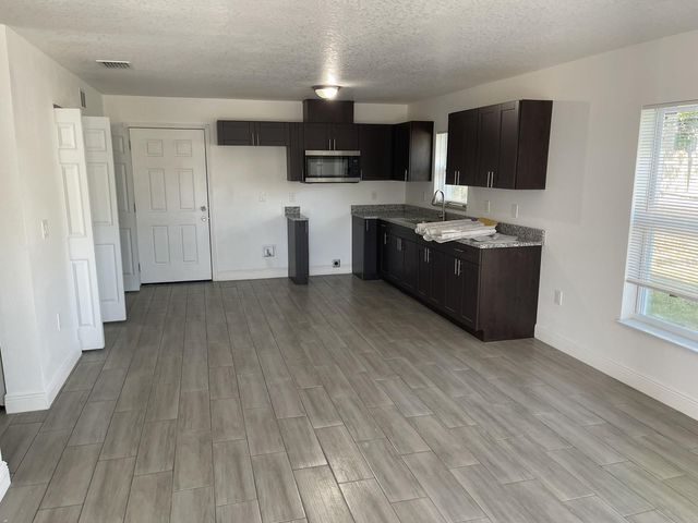 9835 GRAY FOX LANE, Port Richey, FL 34668