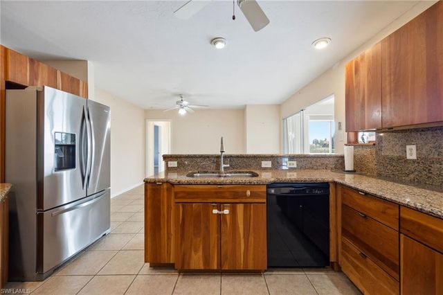 401 NW 36th PL, Cape Coral, FL 33993