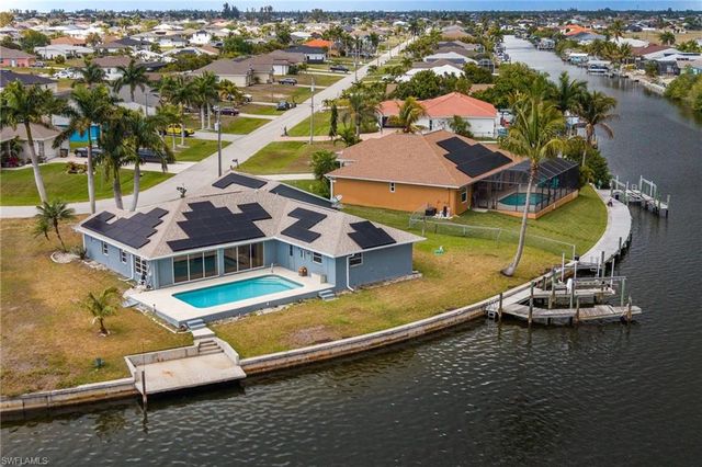 401 NW 36th PL, Cape Coral, FL 33993