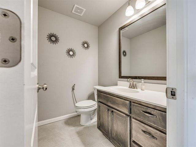 15612 Vermillion Drive, Edmond, OK 73013