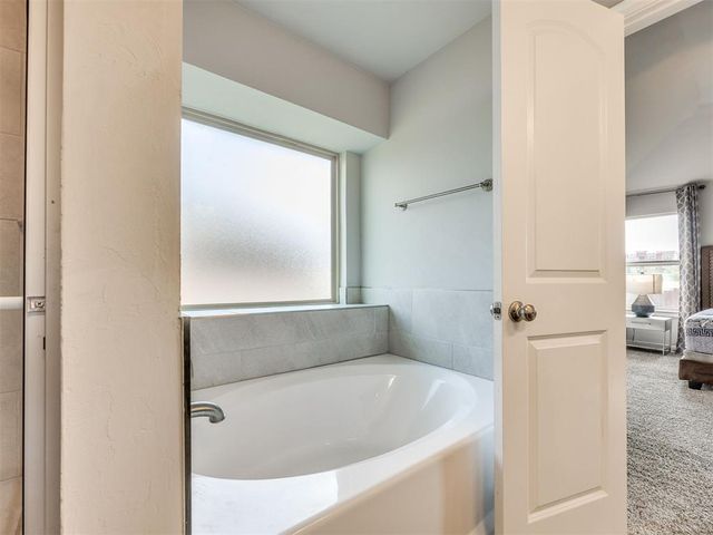 15612 Vermillion Drive, Edmond, OK 73013
