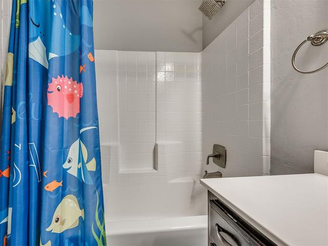 15612 Vermillion Drive, Edmond, OK 73013