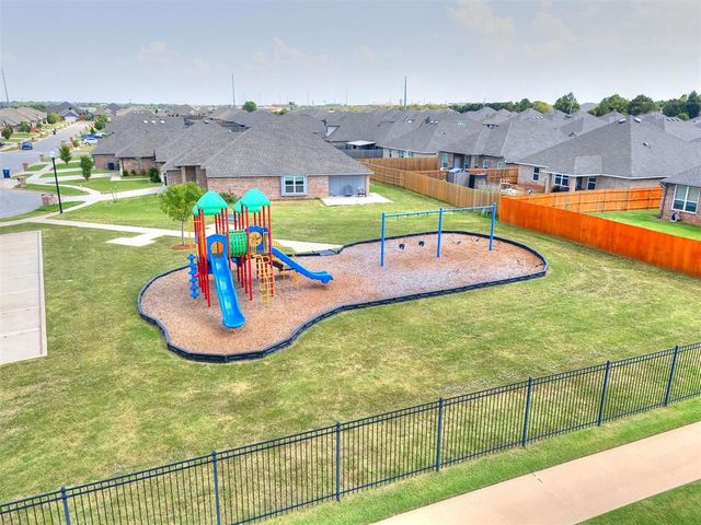 15612 Vermillion Drive, Edmond, OK 73013