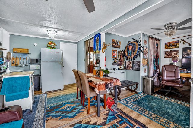 903 E Westmeyer, Poth, TX 78147