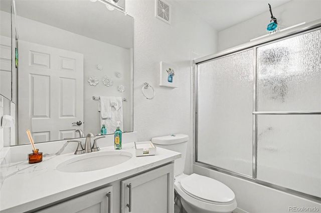 7858 S Zante Court, Aurora, CO 80016