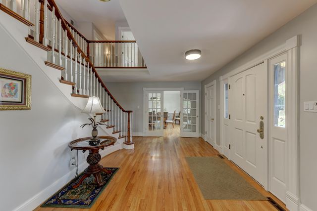 9814 Rose Lane, Munster, IN 46321