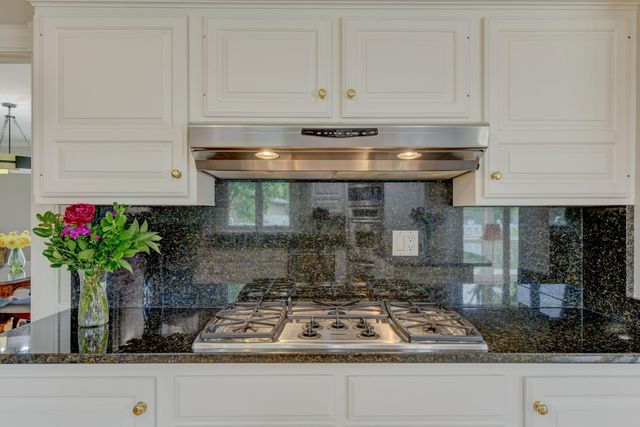 9814 Rose Lane, Munster, IN 46321