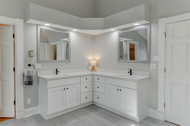 9814 Rose Lane, Munster, IN 46321