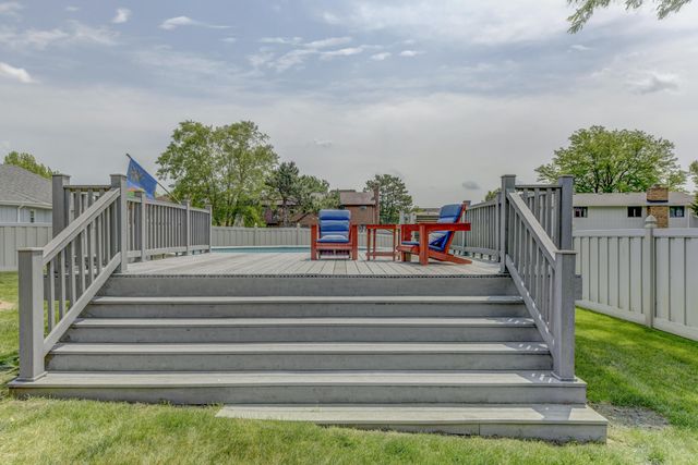 9814 Rose Lane, Munster, IN 46321