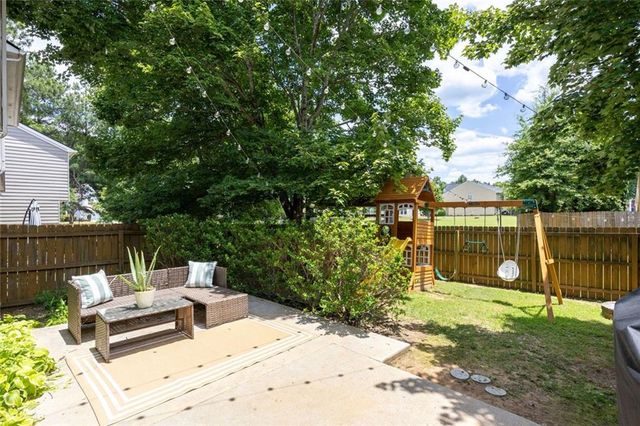 3975 Abernathy Farm Way, Acworth, GA 30101