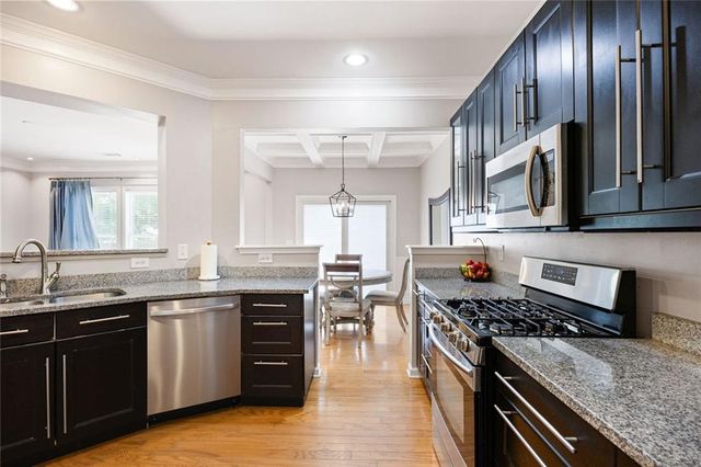 3975 Abernathy Farm Way, Acworth, GA 30101