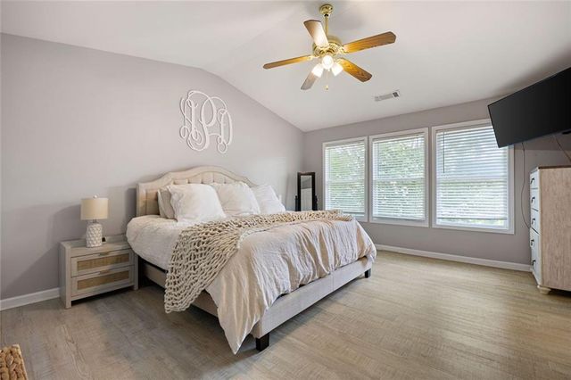 3975 Abernathy Farm Way, Acworth, GA 30101