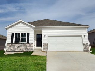 809 Fireside Drive NW, Bondurant, IA 50035