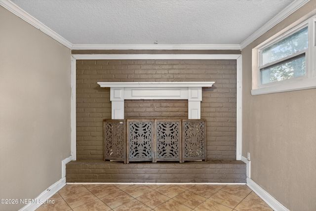 5134 DAMASCUS Road S, Jacksonville, FL 32207