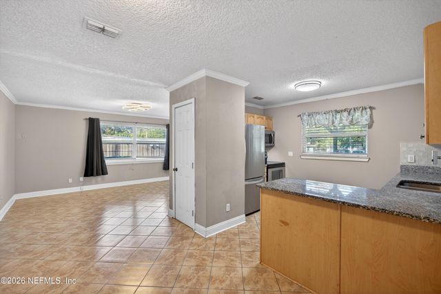 5134 DAMASCUS Road S, Jacksonville, FL 32207