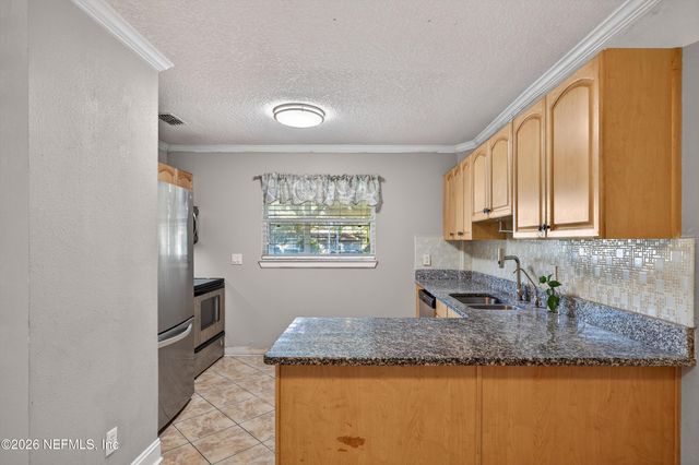 5134 DAMASCUS Road S, Jacksonville, FL 32207