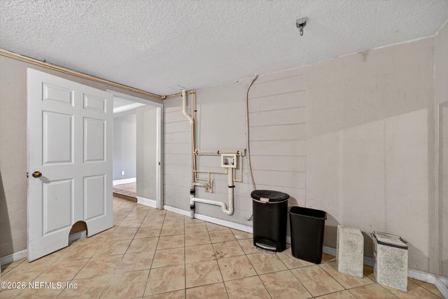 5134 DAMASCUS Road S, Jacksonville, FL 32207