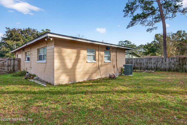 5134 DAMASCUS Road S, Jacksonville, FL 32207