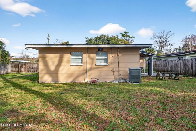 5134 DAMASCUS Road S, Jacksonville, FL 32207