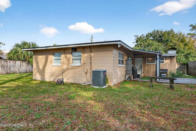 5134 DAMASCUS Road S, Jacksonville, FL 32207