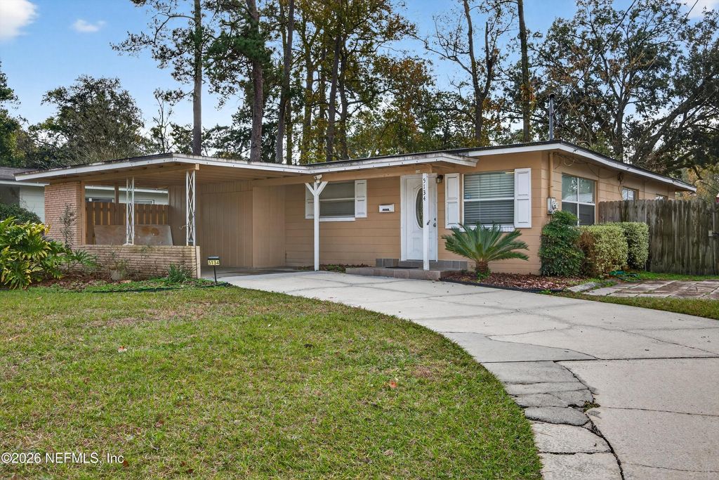 5134 DAMASCUS Road S, Jacksonville, FL 32207