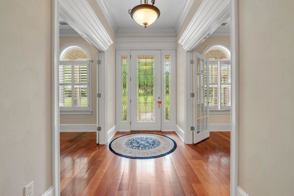 Image 10 of property listing at 5985 Miles Blake Court, Tallahassee, FL 32309