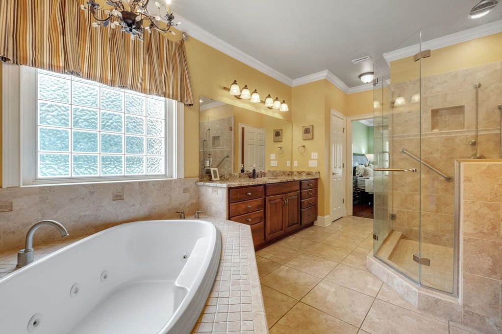 Image 20 of property listing at 5985 Miles Blake Court, Tallahassee, FL 32309