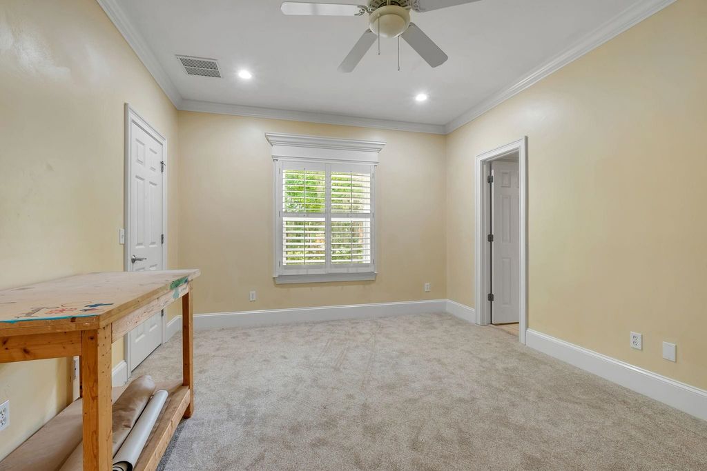 Image 22 of property listing at 5985 Miles Blake Court, Tallahassee, FL 32309