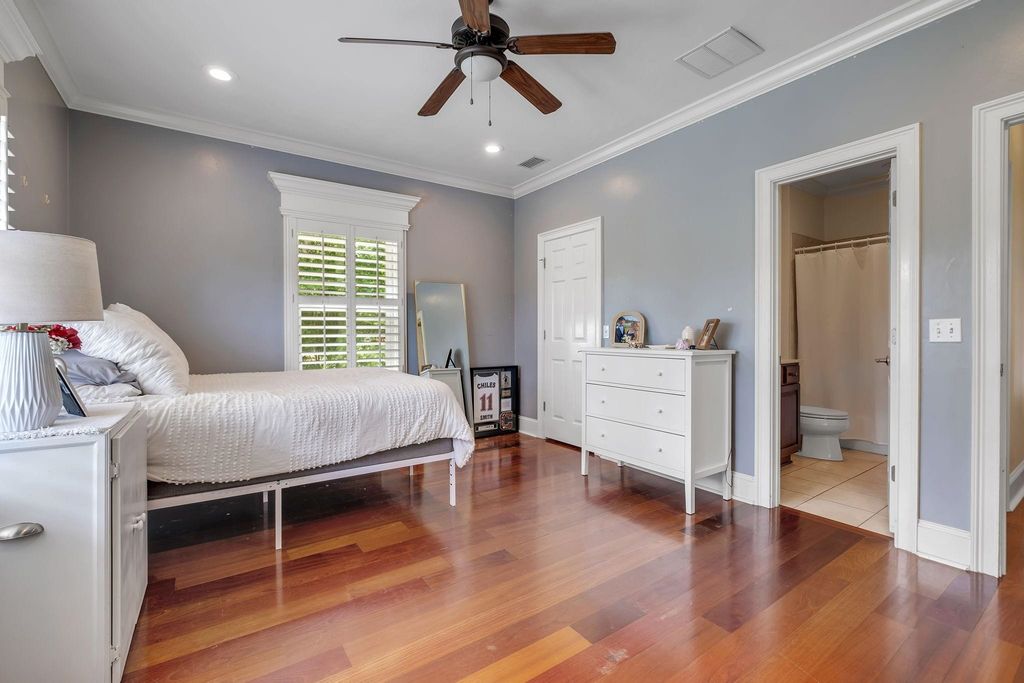 Image 27 of property listing at 5985 Miles Blake Court, Tallahassee, FL 32309