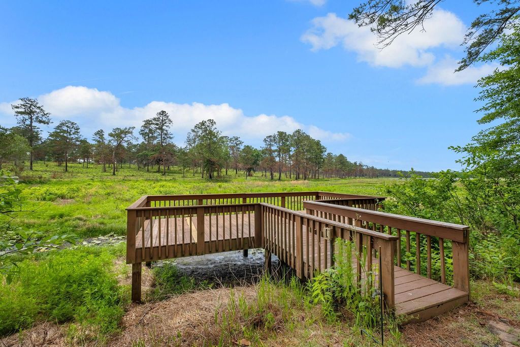 Image 39 of property listing at 5985 Miles Blake Court, Tallahassee, FL 32309