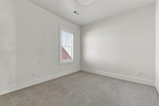1729 Runway Boulevard, Oklahoma City, OK 73108