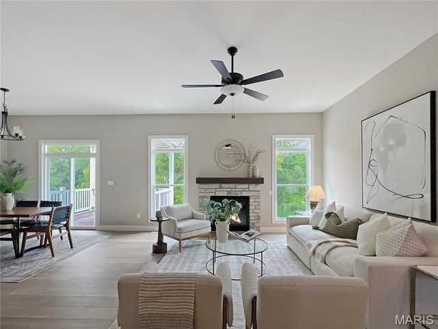 197 Timber Creek Drive 197 STB, Washington, MO 63090