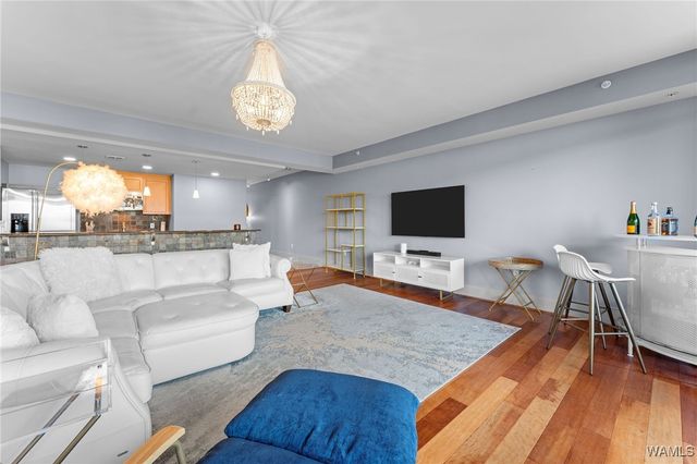 1018 Hackberry 203, Tuscaloosa, AL 35401