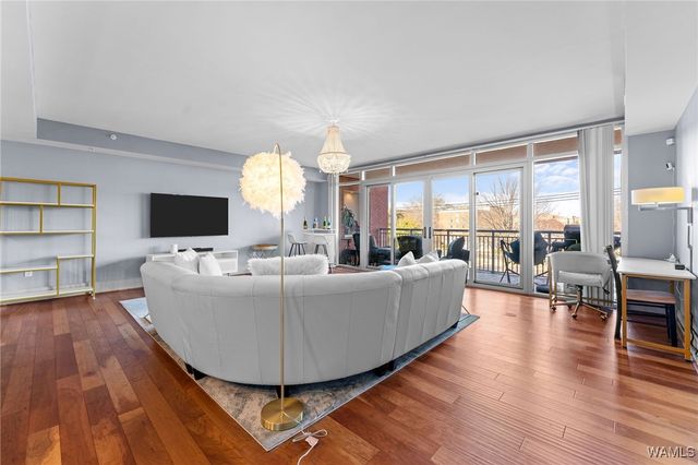 1018 Hackberry 203, Tuscaloosa, AL 35401