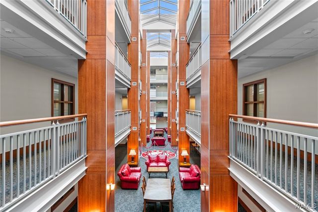 1018 Hackberry 203, Tuscaloosa, AL 35401