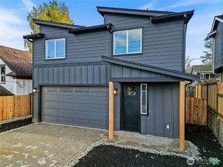 3205 19th Street #B, Everett, WA 98201