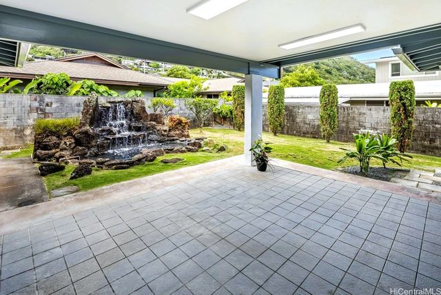 3083 Hiehie Street, Honolulu, HI 96822