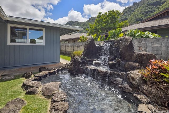 3083 Hiehie Street, Honolulu, HI 96822