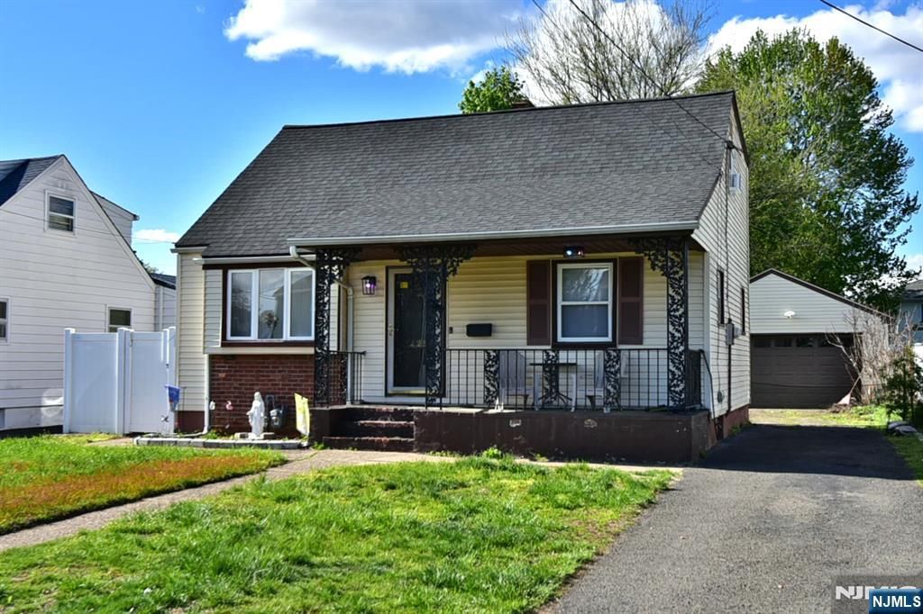 225 Wilson Street, Saddle Brook, NJ 07663