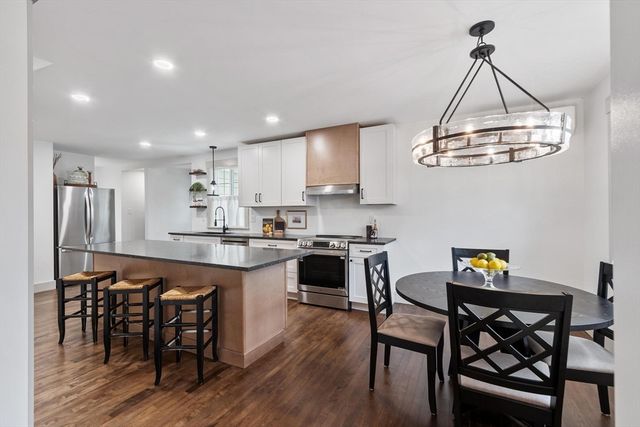 7 Albemarle St, Worcester, MA 01605