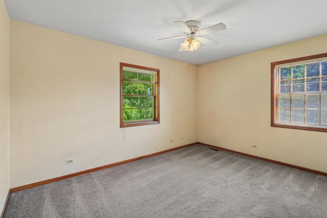 41924 N Tammi Terrace, Antioch, IL 60002