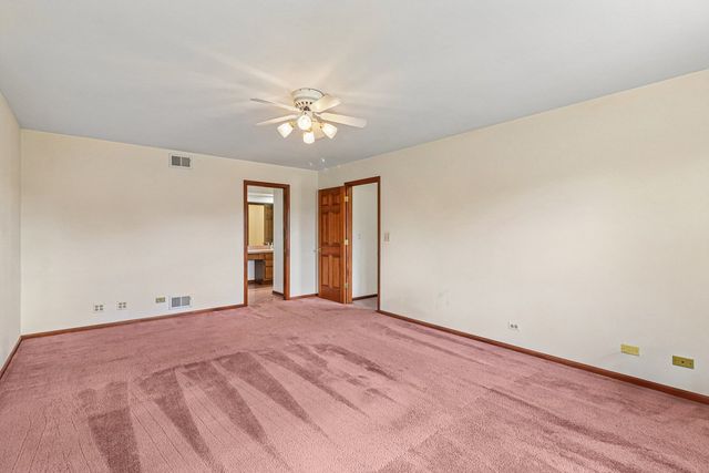 41924 N Tammi Terrace, Antioch, IL 60002