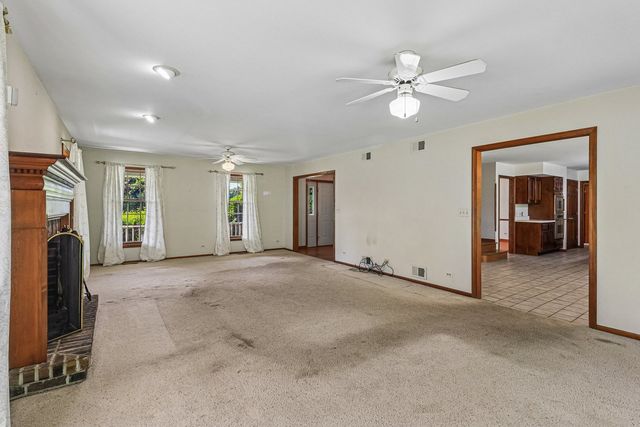 41924 N Tammi Terrace, Antioch, IL 60002