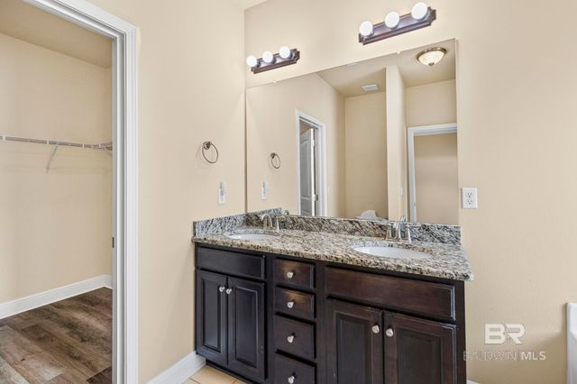 4240 Birkdale Street, Gulf Shores, AL 36542