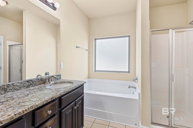 4240 Birkdale Street, Gulf Shores, AL 36542