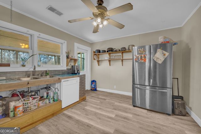 5831 Mize Road, Toccoa, GA 30577