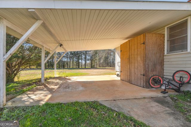 5831 Mize Road, Toccoa, GA 30577