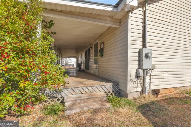 5831 Mize Road, Toccoa, GA 30577