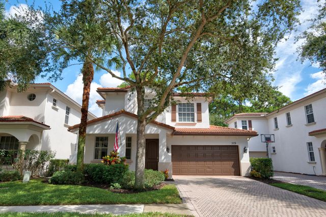 379 Columbus Street, Palm Beach Gardens, FL 33410